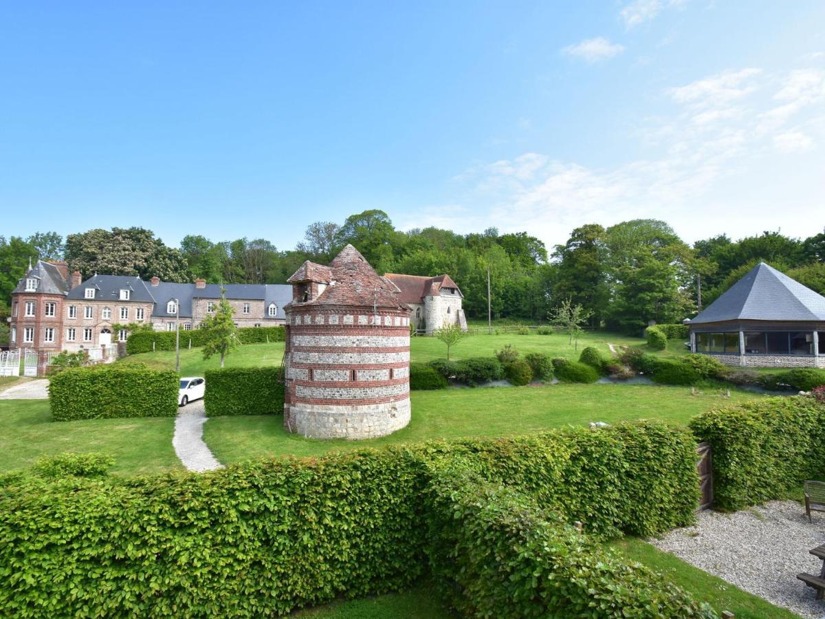 Classic Cottage In Le Bourg-Dun With Garden Екстер'єр фото