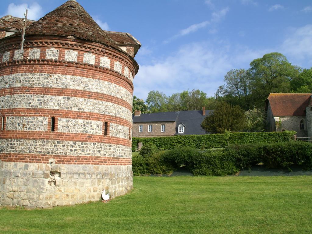 Classic Cottage In Le Bourg-Dun With Garden Екстер'єр фото